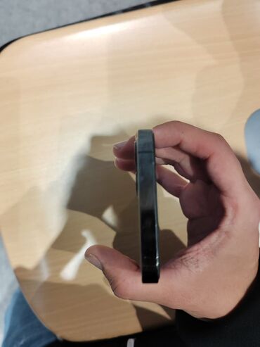 Apple iPhone: IPhone 12 Pro, 128 GB, Graphite, Simsiz şarj — 12