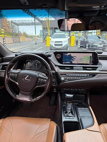 Lexus: Lexus ES: 2021 г., 2.5 л, Гибрид — 12