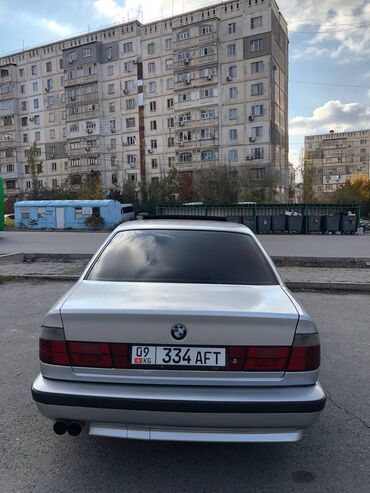 BMW: BMW 5 series: 1992 г., 2.5 л, Механика, Бензин, Седан