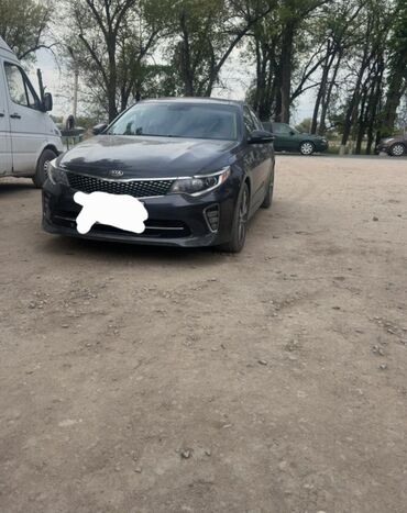 Kia: Продаю правую фару от киа оптима 2018 года есть и бампер и