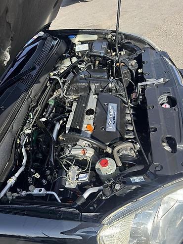 bud e9: Honda CR-V: 2004 г., 2 л, Механика, Бензин, Кроссовер — 2
