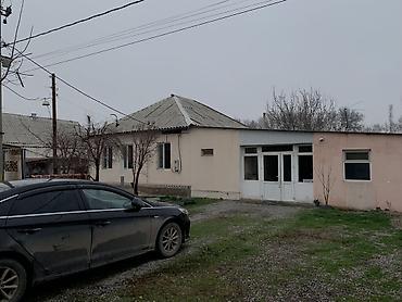 Продажа коттеджей и домов: Продаю дом Продаётся дом в селе Кожомкул, участок 8 соток по факту — 1