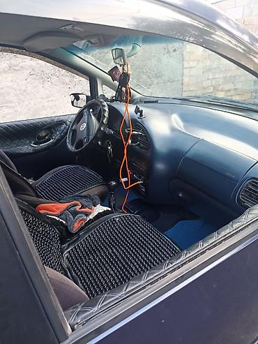 Volkswagen: Volkswagen Sharan: 1999 г., 2 л, Механика, Бензин, Минивэн — 10