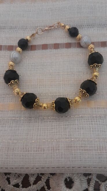 Zərgərlik dəstləri: Dəstə daxildir: Sırğa — 3