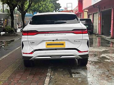 BYD: BYD Song Plus: 2023 г., Гибрид, Кроссовер — 11