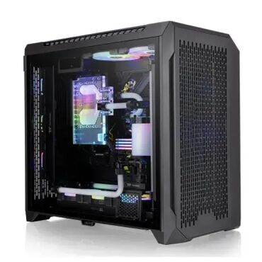 futrola za eksterni hard disk: Brend: Thermaltake Model: Kućište Thermaltake CTE C750