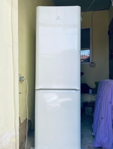 Mebel: İndezit çox iwlenmeyib Ustada olmayib hunduru 1,85/60 Nofrostur