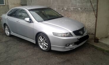 акорд тарное: Продаю Honda accord cl9. 2003 г., объём -2,4 цена:820 000 сом +