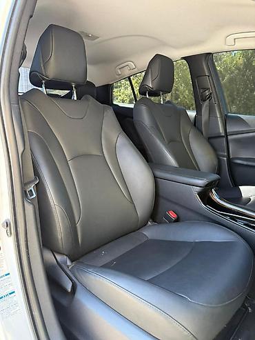 альфард 2020: Toyota Prius: 2020 г., 1.8 л, Автомат, Гибрид, Хэтчбэк — 8
