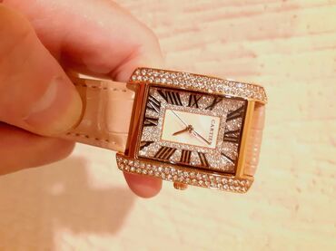 cartier satovi srbija: Classic watch, Cartier, Female