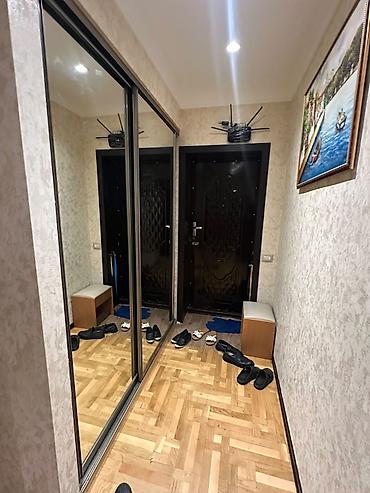 masallıda: Bakı, 4 otaqlı, Köhnə tikili, m. Qara Qarayev, 100 kv. m — 1