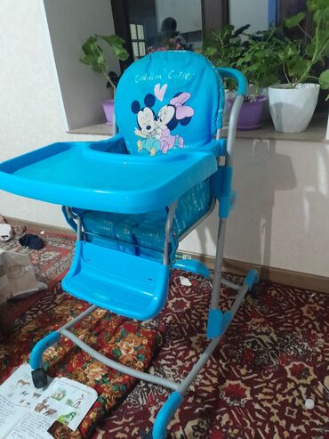 детский стульчик для кормления: Коляска, цвет - Голубой, Б/у