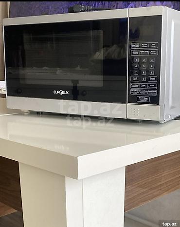 Salam. Evdən 5 əşya satılır. Hamısı bir yerdə 60 AZN. 1