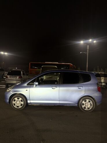 Honda: Honda Fit: 2002 г., 1.4 л, Автомат, Бензин, Хэтчбэк — 5