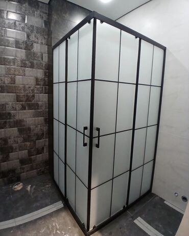 Duş kabinaları, arakəsmələr: Yeni Üstü açıq kabina, Künc üçün, Pulsuz çatdırılma — 13