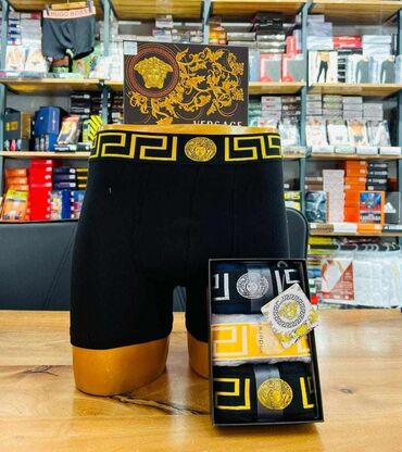 Čarape i donji veš: 3 kom. 2400
s,m,l,xl,2xl — 18