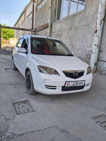 кияа морник: Mazda Demio: 2003 г., 1.3 л, Автомат, Бензин, Хэтчбэк