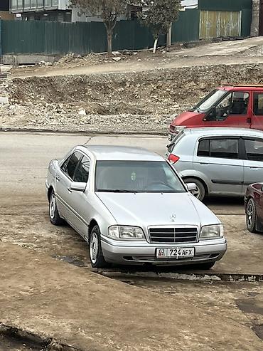 Mercedes-Benz: Mercedes-Benz C-Class: 1993 г., 2.2 л, Механика, Бензин, Седан — 1