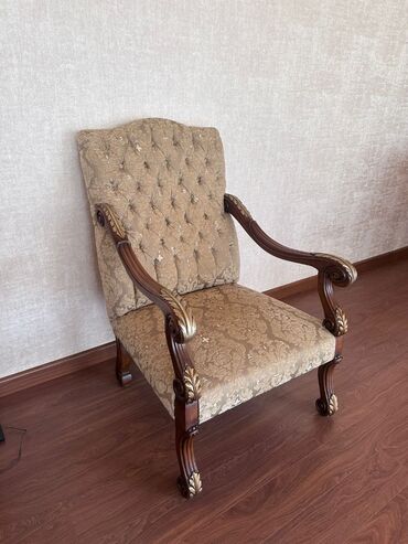 Kreslolar: Kreslo — 6