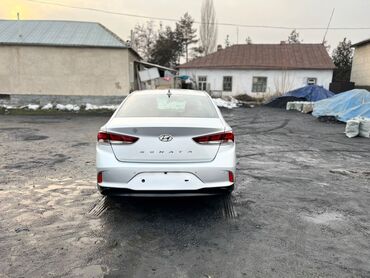 Hyundai: Hyundai Sonata: 2019 г., 2 л, Автомат, Газ, Седан