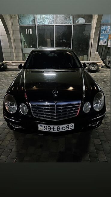 Mercedes-Benz: Mercedes-Benz E-Class: 3 l | 2006 il Sedan
