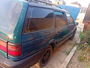 pasat: Volkswagen Passat Variant: 1988 г., 1.8 л, Механика, Универсал — 4
