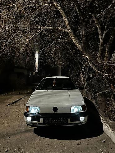 Volkswagen: Volkswagen Passat: 1992 г., 1.8 л, Механика, Бензин, Седан — 11