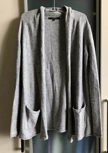 Kardiqanlar, jaketlər: Жакеты и кардиганы, б/у, надевались мало, в отличном состоянии. Все — 15