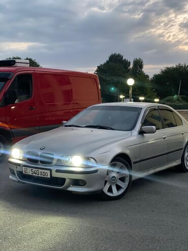 купить зикр в бишкеке: BMW 5 series: 2002 г., 2.5 л, Механика, Бензин, Седан