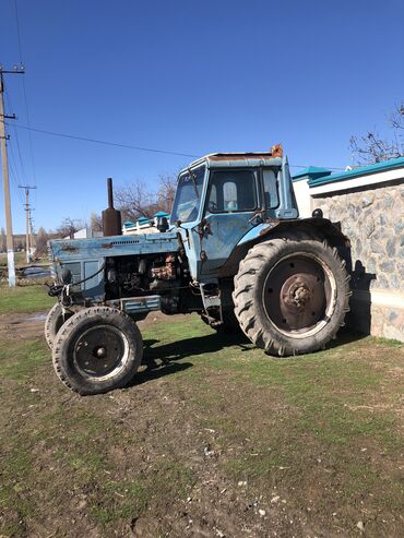 Тракторы: Мтз 80, сеалька фасоль, культуатор, ташкентский прицеп!