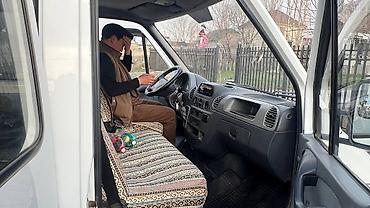 Аренда пассажирского буса: Mercedes‑Benz Sprinter — объем:2.2 турбо Основные особенности: - — 3