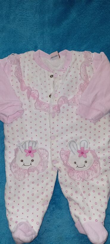 Брючные костюмы: Детские вещи от 3-6мес. на каждом фото . Турция. Пакет вещей — 6