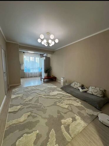 Продажа квартир: 2 комнаты, 43 м², Индивидуалка, 3 этаж, Евроремонт
