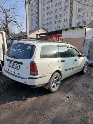 Ford: Ford Focus: 2003 г., Механика, Бензин, Универсал — 3