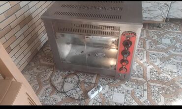 Soyuducular: Qril aparati satilir 350azn. 3 gozludur. Qazladir. Unvan Bine Nigaz