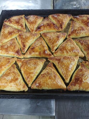 Готовые блюда, кулинария: Салам алейкум мен повар универсал озумо жумуш изделия. Я повар ищу — 7