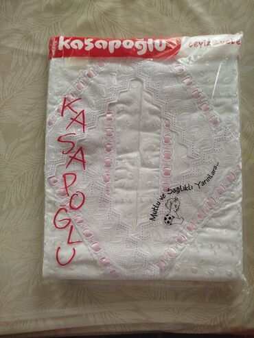 Uşaqlar üçün digər geyimlər: Uşaq geyim dəsti – 4 parçadan ibarət 1) Ağ pambıq krujeva don - — 18