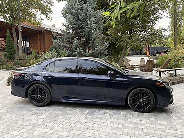 argb controller: Toyota Camry: 2022 г., 2.5 л, Автомат, Бензин, Седан — 2