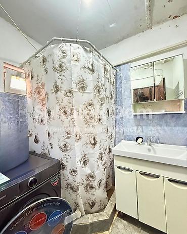 Продажа коттеджей и домов: 🏠Продается дом в с. Сокулук 🟡Комнаты: 4 🟡Участок: 7 соток — 17
