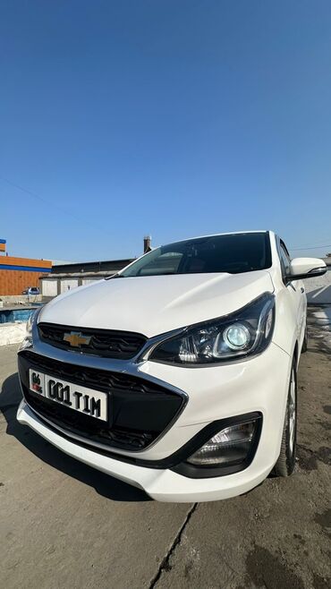 машинелер: Chevrolet Spark: 2018 г., 1 л, Автомат, Бензин, Хетчбек