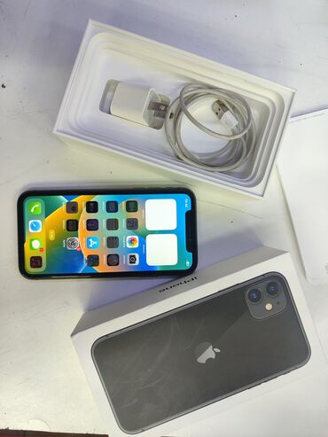 Apple iPhone: IPhone 11, 128 GB, Qara, Face ID