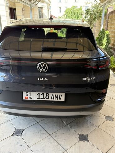 электромобиль neta: Электрический кроссовер Volkswagen ID.4 Crozz в цвете синий Про