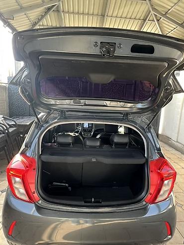 Chevrolet: Chevrolet Spark: 2016 г., 1 л, Вариатор, Бензин, Хэтчбэк — 5