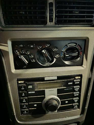Daewoo: Daewoo Nexia: 2010 г., 1.6 л, Механика, Бензин, Седан — 4