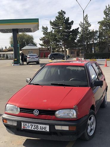 mazda capella: Volkswagen Golf: 1993 г., 1.6 л, Механика, Бензин, Хэтчбэк — 2