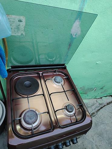turk sobası: - Qaz plitəsi: 3 qaz ocağı + 1 elektrik “konforka”lı kombinə edilmiş — 1