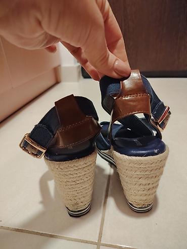 Sandale: Ženske sandale na punu petu – Graceland - Model: espadrile na — 9