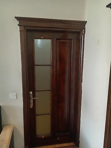 otaq qapı: Klassik tərzli massiv taxta qapı dəsti - Material: təbii ağac (tünd — 1