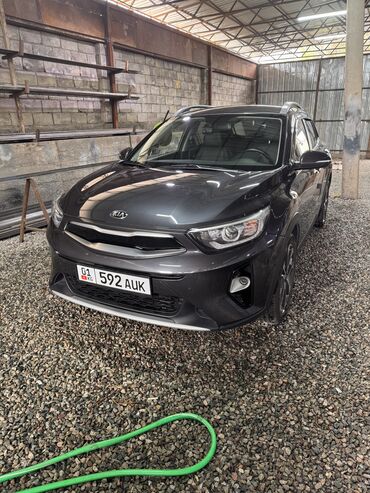 киа стоник 2018: Kia Stonic: 2018 г., 1.4 л, Автомат, Бензин, Хэтчбэк