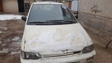 бусик машина: Nissan Prairie: 1986 г., 2 л, Механика, Бензин, Минивэн